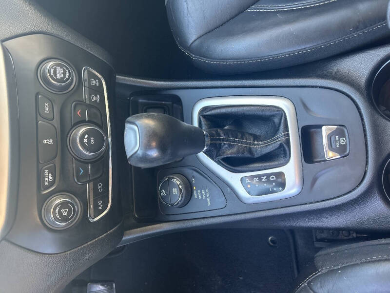 2018 Jeep Cherokee Latitude Plus