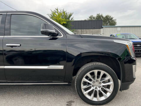 2018 Cadillac Escalade Premium Luxury