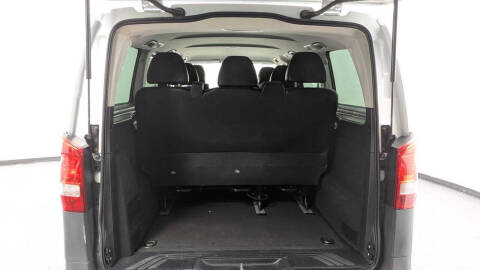 2016 Mercedes-Benz Metris Passenger
