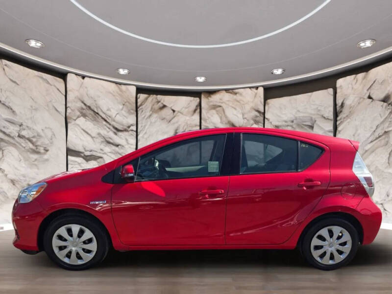 2014 Toyota Prius c One