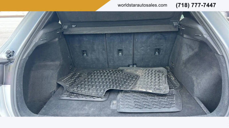 2022 Audi Q3 quattro Premium Plus 40 TFSI