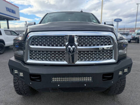 2017 RAM 3500 Laramie