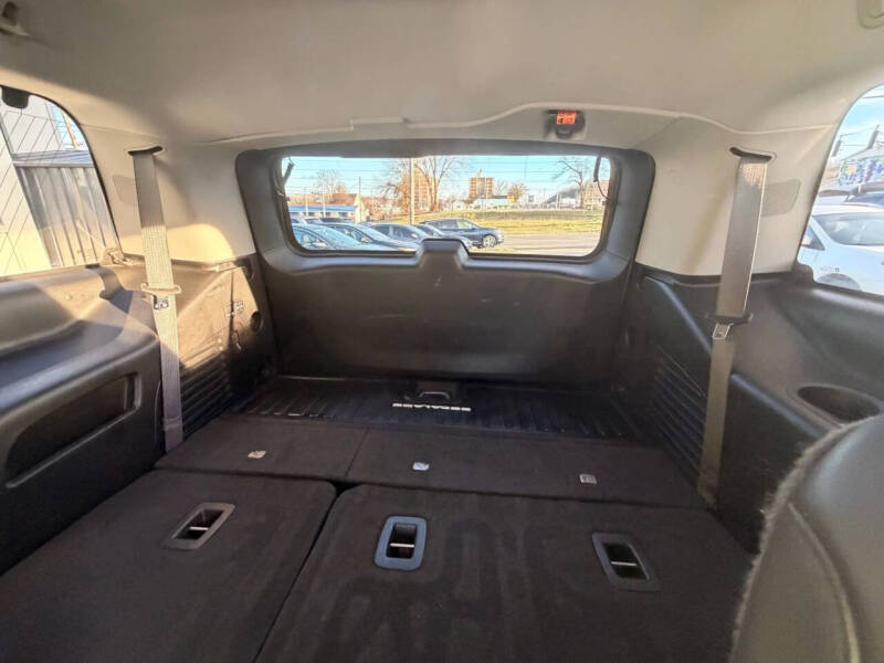 2019 Cadillac Escalade Luxury