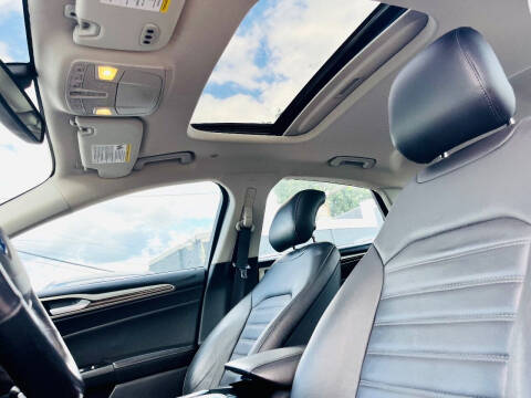 2013 Ford Fusion Hybrid SE