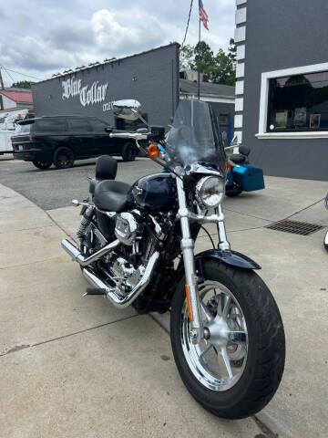 2014 Harley-Davidson Sportster 1200 Custom