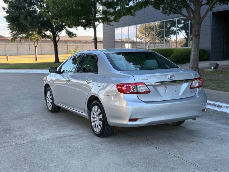 2013 Toyota Corolla LE