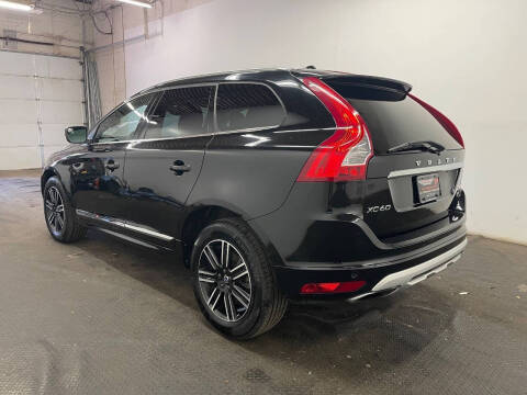 2017 Volvo XC60 T5 Dynamic