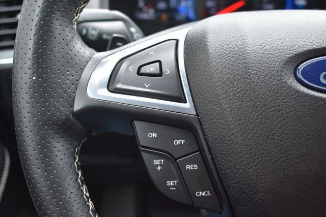 2023 Ford Edge ST