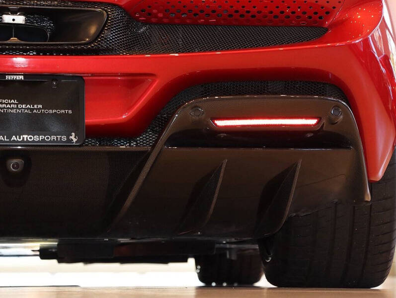 2024 Ferrari 296 GTS