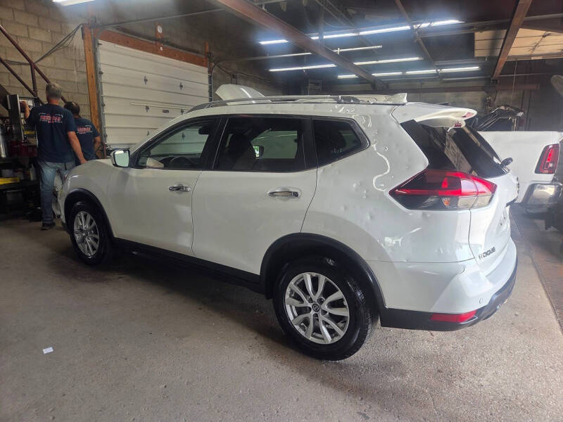 2020 Nissan Rogue SV