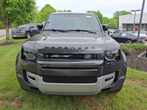 2023 Land Rover Defender 110 SE