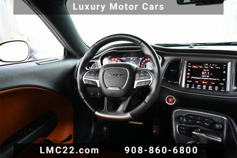 2015 Dodge Challenger SRT Hellcat