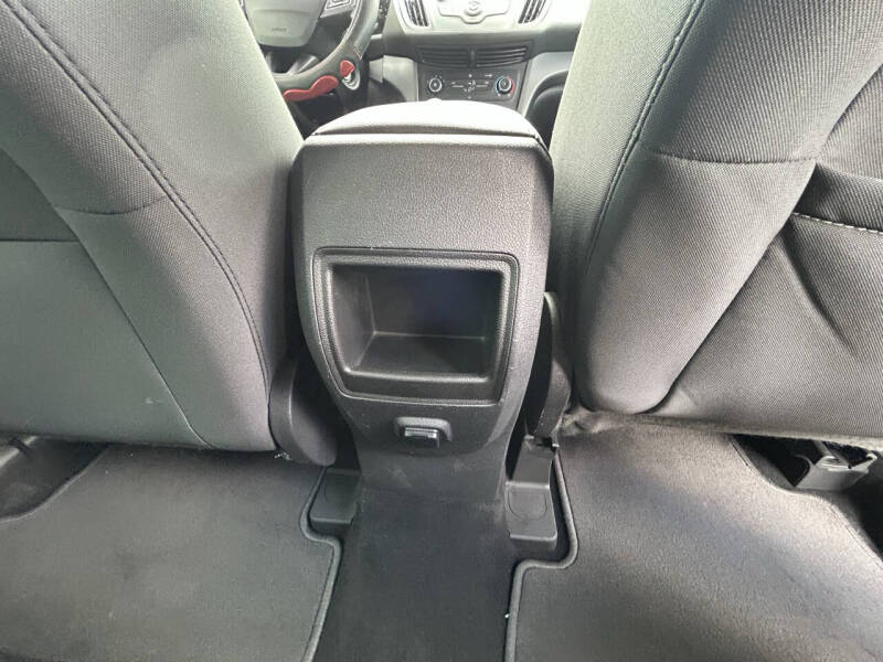 2019 Ford Escape S