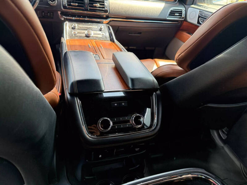 2019 Lincoln Navigator Reserve