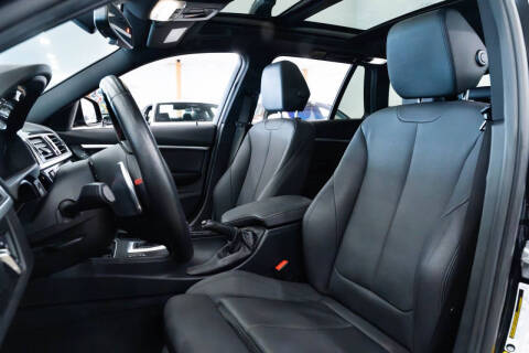 2018 BMW 3 Series 330i xDrive