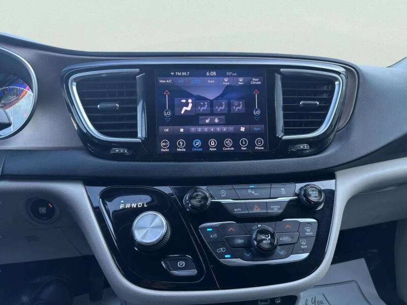 2018 Chrysler Pacifica Touring L Plus