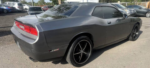 2012 Dodge Challenger SXT