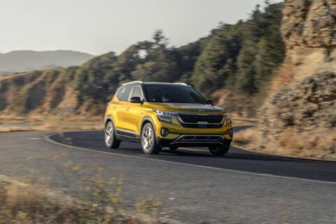 2023 Kia Seltos for sale at PHIL SMITH AUTOMOTIVE GROUP - Pinehurst Nissan Kia in Southern Pines NC
