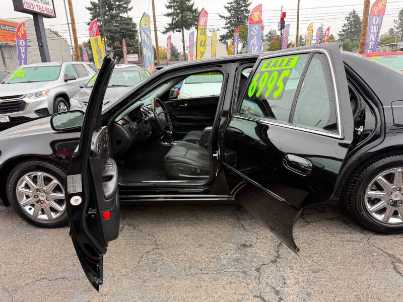 2009 Cadillac DTS Luxury 6-Passenger