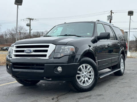 2014 Ford Expedition for sale at MAGIC AUTO SALES in Little Ferry NJ