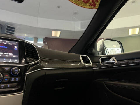 2020 Jeep Grand Cherokee SRT