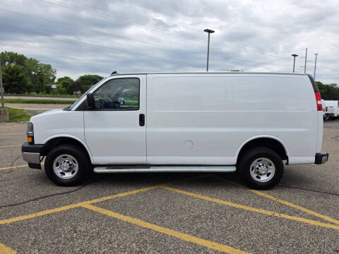 2024 Chevrolet Express 2500
