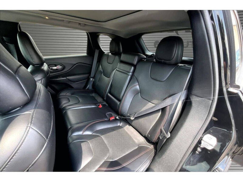 2019 Jeep Cherokee Trailhawk Elite