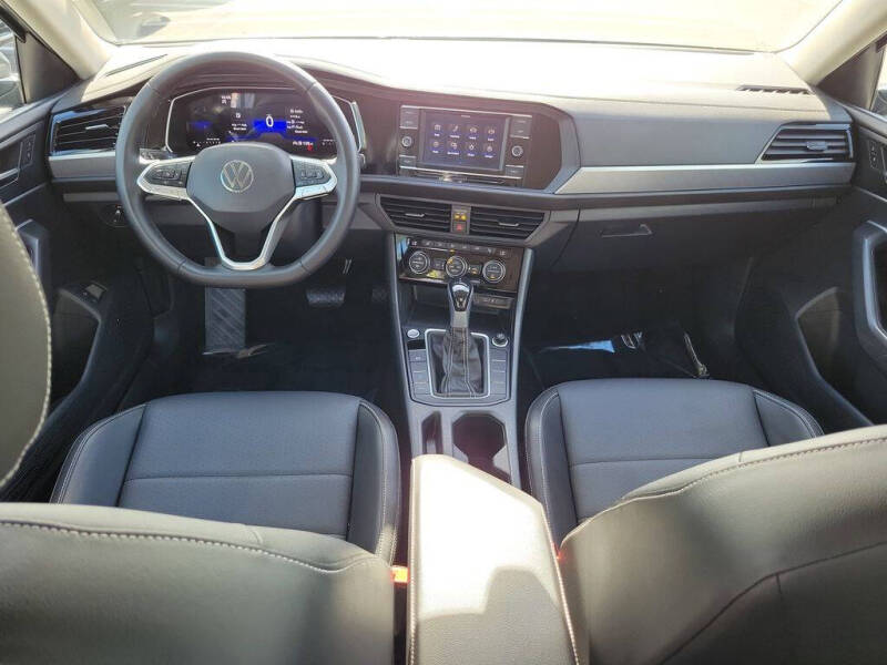 2023 Volkswagen Jetta SE