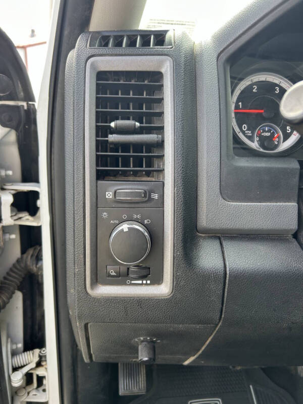 2014 RAM 2500 Tradesman