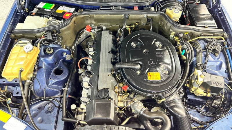 1990 Mercedes-Benz 300-Class 300 SEL