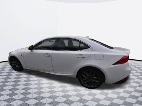 2017 Lexus IS 200t