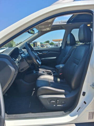 2017 Nissan Rogue