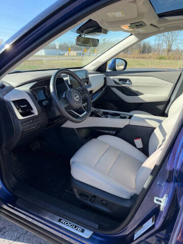 2023 Nissan Rogue SL