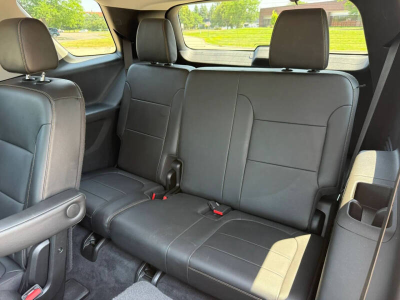 2021 Chevrolet Traverse RS