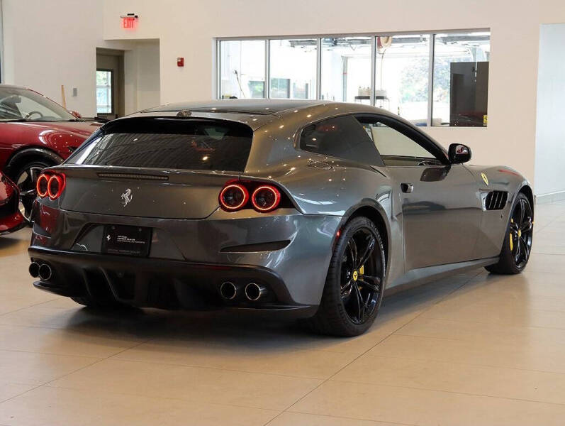 2017 Ferrari GTC4Lusso