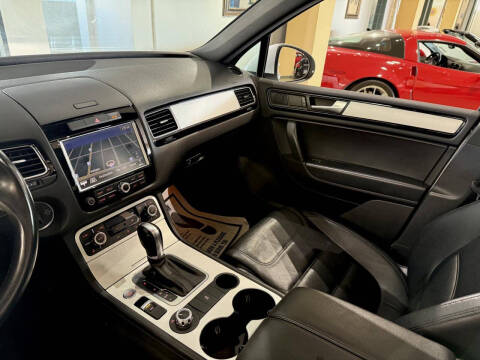 2014 Volkswagen Touareg TDI R-Line