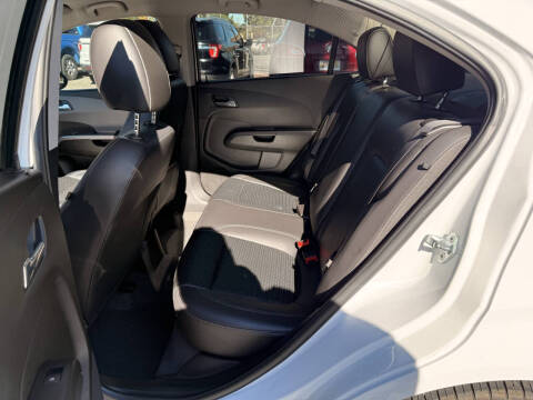 2019 Chevrolet Sonic Premier Auto