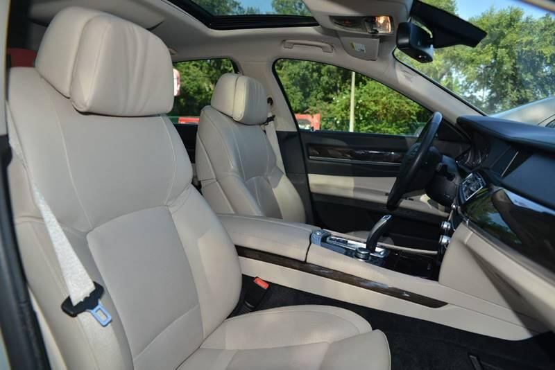 2011 BMW 7 Series 750i