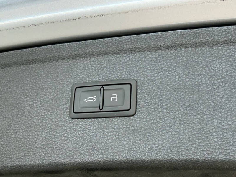 2025 Audi Q5 quattro S line Prem Plus 45 TFSI