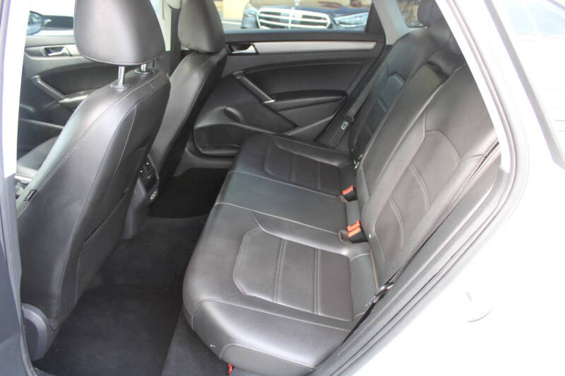 2021 Volkswagen Passat SE