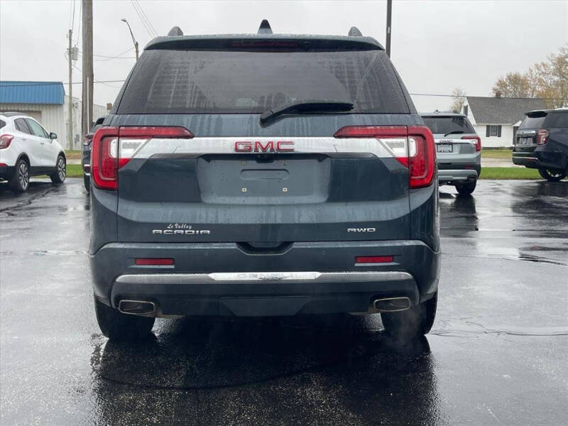 2020 GMC Acadia Denali