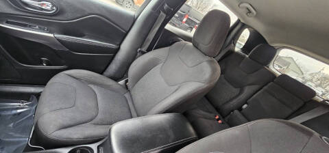 2019 Jeep Cherokee Latitude