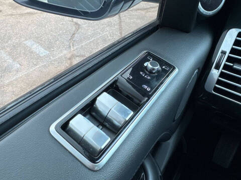 2020 Land Rover Range Rover P525 HSE