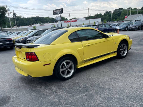 2003 Ford Mustang Mach 1 Premium