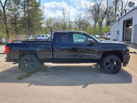 2018 Chevrolet Silverado 1500 Custom