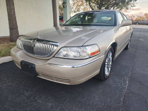 2008 Lincoln Town Car for sale at HMR Auto Sales in Lake Park FL