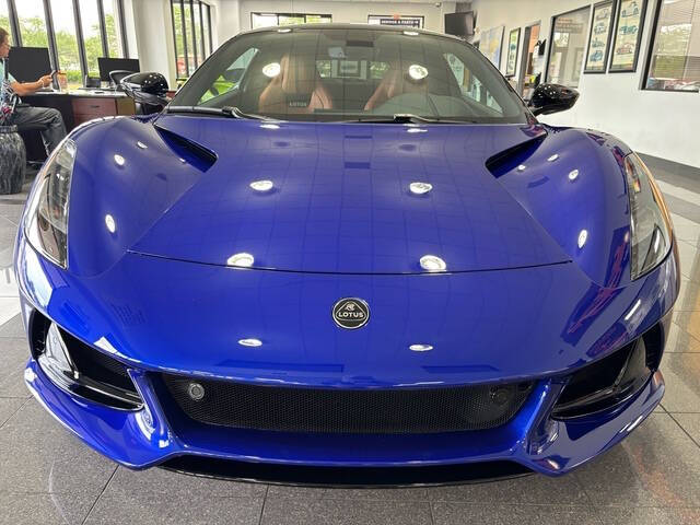 2025 Lotus Emira 27