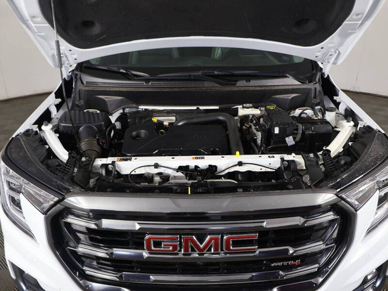 2023 GMC Terrain AT4