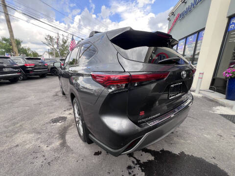 2020 Toyota Highlander Platinum