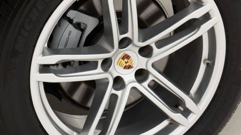 2015 Porsche Macan S